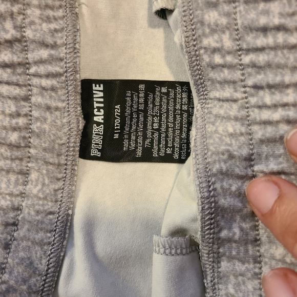 Pink joggers - Picture 2 of 2